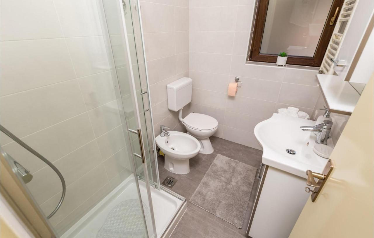4 Bedroom Nice Apartment In Опатія Екстер'єр фото